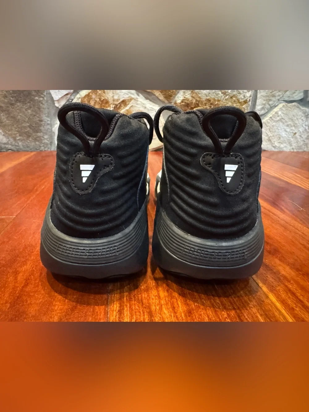 Adidas Crazy IIInfinity Basketball Shoes Men’s 9 Black White Sneakers Athletic
